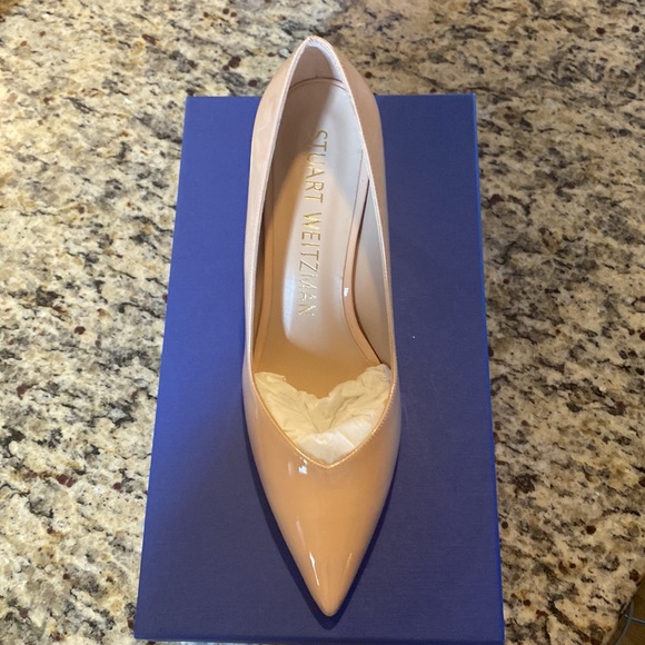New Stuart Weitzman ANNY 70 PRICE CHANGE Patent pump Same Used pumps going $285 - Picture 2 of 5